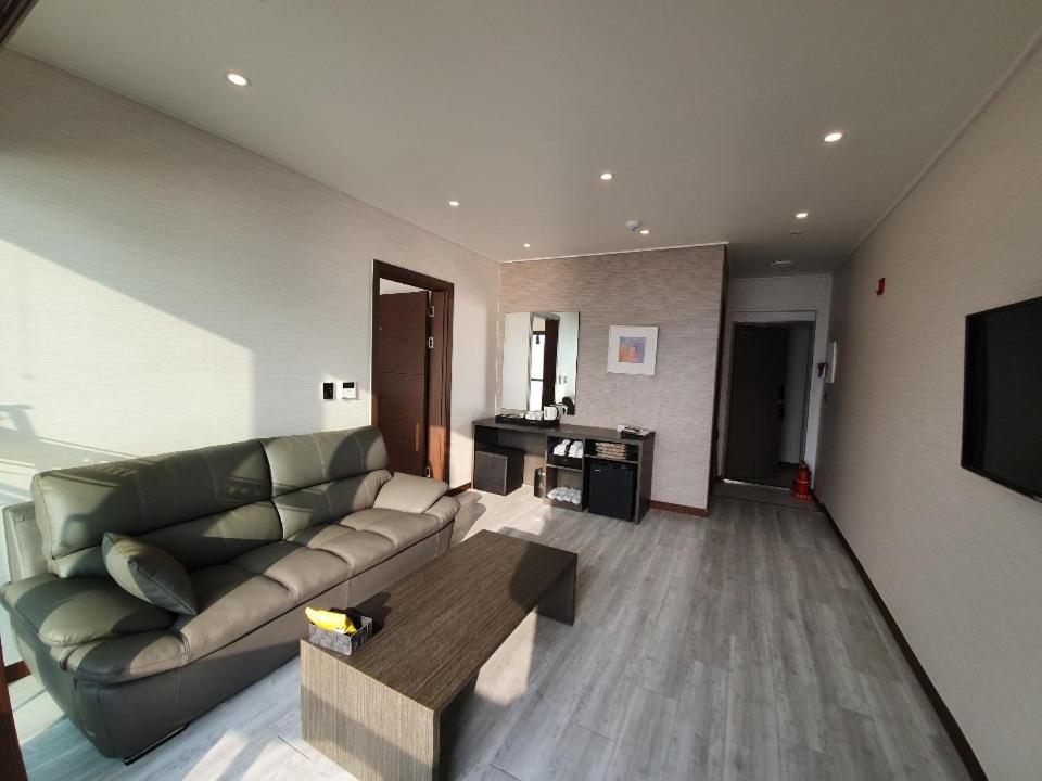 Hotel Wooyeon Flora Poljong Kültér fotó